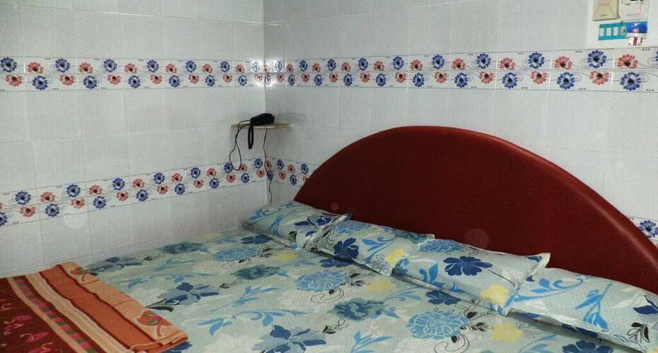 Hotel Seawaves, Puri 4